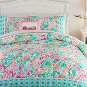 Lilly Pulitzer PB teen Duvet Cover and Pillow Sham